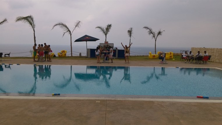 Wet n' Wild Summer Pool Party